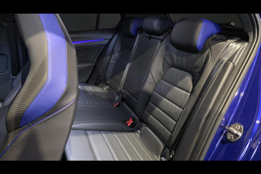 Volkswagen Golf 2.0 TSI R 4Motion | Akrapovic | Pano | Leder | IQ Light | Hud | H&K