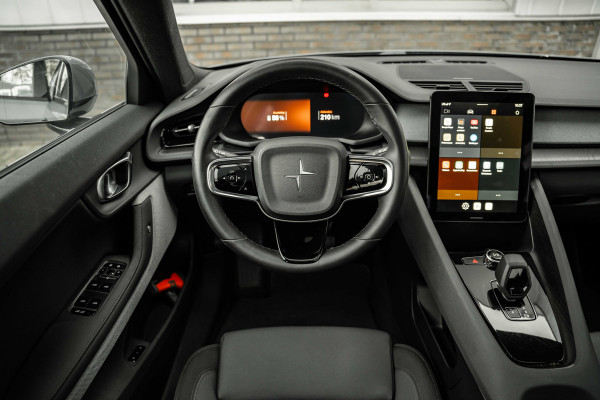 Polestar 2 Long Range Dual Motor Launch Edition 78kWh | Pano