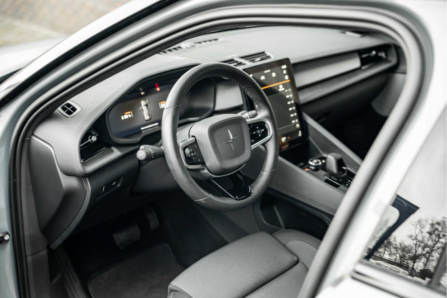 Polestar 2 Long Range Dual Motor Launch Edition 78kWh | Pano