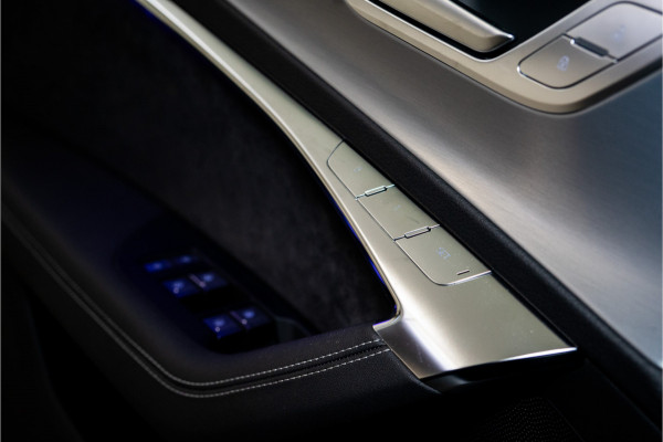 Audi A6 Avant C8 Facelift 55 TFSI e Quattro Pro Line S Comp. 367PK | 1E EIG NL AUTO+NAP | Pano | B&O | Matrix | Trekhaak | VOL! 12 MND G