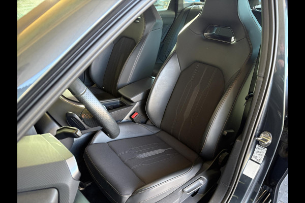 CUPRA Leon Sportstourer 1.4 e-Hybrid Business 204pk PHEV | Achteruitrijcamera | Winterset! | Side-Assist | Navigatie | Climate control |  Stoel- & Stuurverwarming | 18" lichtmetalen velgen |