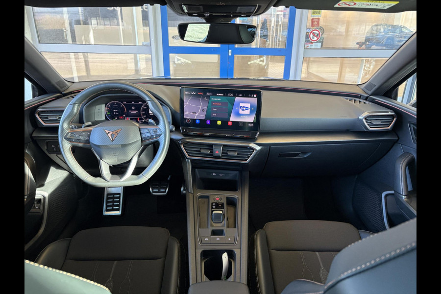 CUPRA Leon Sportstourer 1.4 e-Hybrid Business 204pk PHEV | Achteruitrijcamera | Winterset! | Side-Assist | Navigatie | Climate control |  Stoel- & Stuurverwarming | 18" lichtmetalen velgen |