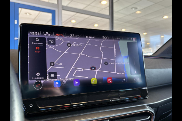 CUPRA Leon Sportstourer 1.4 e-Hybrid Business 204pk PHEV | Achteruitrijcamera | Winterset! | Side-Assist | Navigatie | Climate control |  Stoel- & Stuurverwarming | 18" lichtmetalen velgen |