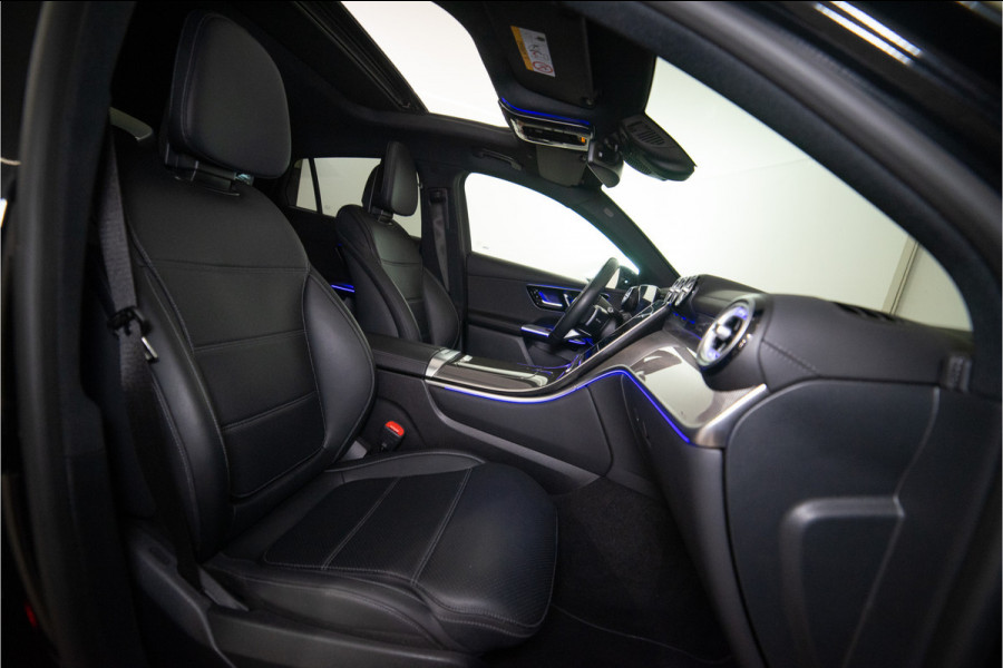 Mercedes-Benz GLC Coupé 400e 4MATIC AMG 381PK | Pano | Burmester | Sfeer | Carbon | Trekhaak | BOMVOL!