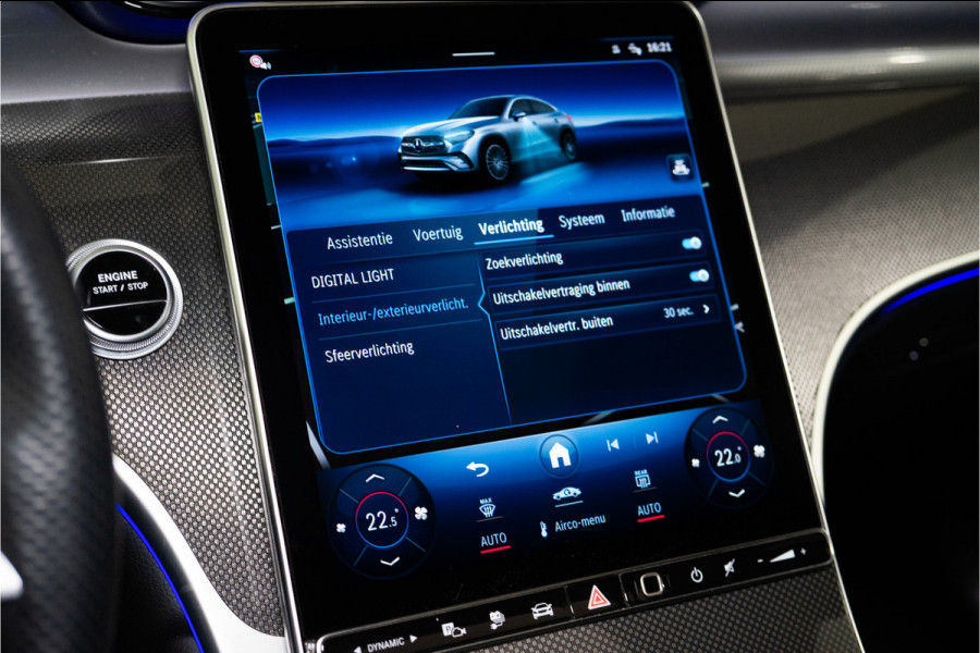 Mercedes-Benz GLC Coupé 400e 4MATIC AMG 381PK | Pano | Burmester | Sfeer | Carbon | Trekhaak | BOMVOL!