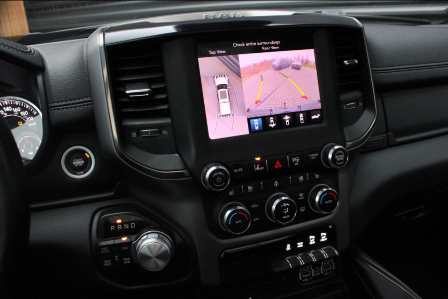 Dodge Ram 5.7 V8 HEMI 1500 BLACK EDITION / 100DKM / DIRECT RIJDEN / APPLE CARPLAY / 22 INCH / FULL BLACK / RED-LINE / SPORT / PANO