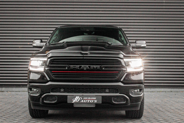 Dodge Ram 5.7 V8 HEMI 1500 BLACK EDITION / 100DKM / DIRECT RIJDEN / APPLE CARPLAY / 22 INCH / FULL BLACK / RED-LINE / SPORT / PANO