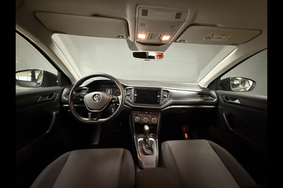 Volkswagen T-Roc 1.5 TSI Style | Automaat | Navi | Carplay