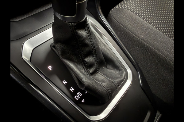 Volkswagen T-Roc 1.5 TSI Style | Automaat | Navi | Carplay