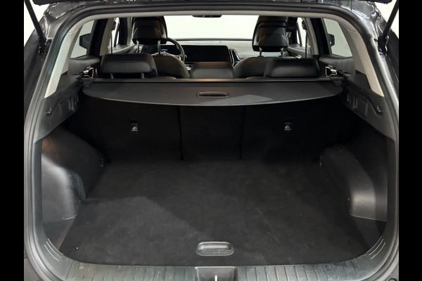 Kia Sportage 1.6 T-GDi Plug-in Hybrid AWD DynamicPlusLine Navigatie Apple Carplay/Android Auto Camera Parkeersensoren Adaptive Cruise Control Virtual Cockpit Stoelverwarming voor en achter Climate Control Lichtmetalen velgen Getinte ramen