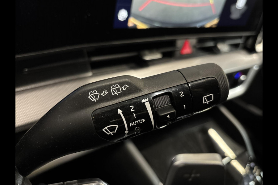 Kia Sportage 1.6 T-GDi Plug-in Hybrid AWD DynamicPlusLine Navigatie Apple Carplay/Android Auto Camera Parkeersensoren Adaptive Cruise Control Virtual Cockpit Stoelverwarming voor en achter Climate Control Lichtmetalen velgen Getinte ramen