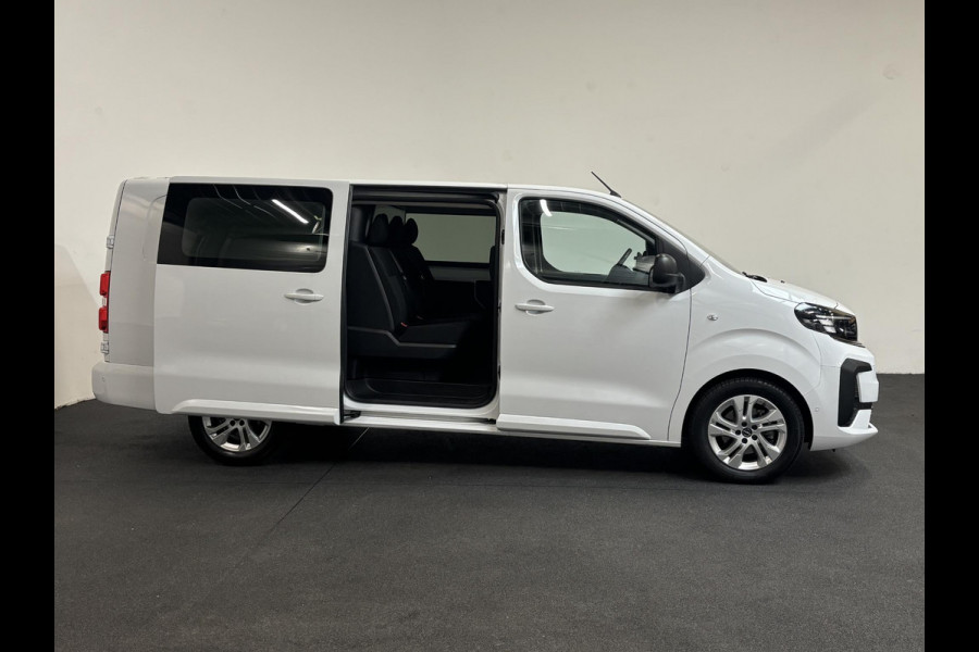 Opel Vivaro 2.0 Diesel 180 S&S L3 Automaat Dubbele Cabine 2 schuifdeuren Android Auto/Apple CarPlay Navigatie Keyless Entry&Start Climate Control Camera Cruise Control Houten afwerking laadruimte Trekhaak lichtmetalen velgen