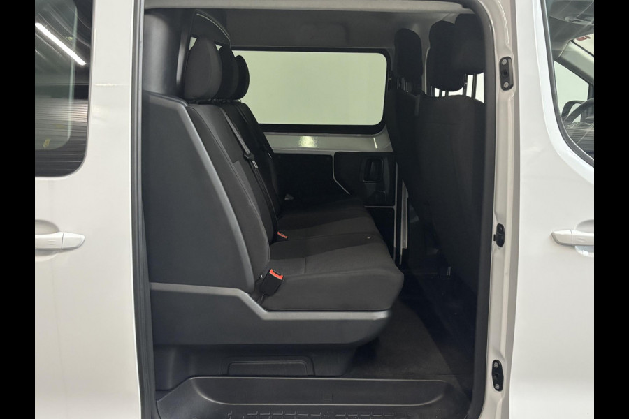 Opel Vivaro 2.0 Diesel 180 S&S L3 Automaat Dubbele Cabine 2 schuifdeuren Android Auto/Apple CarPlay Navigatie Keyless Entry&Start Climate Control Camera Cruise Control Houten afwerking laadruimte Trekhaak lichtmetalen velgen