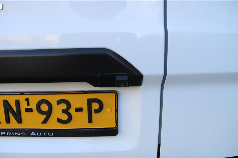 Ford Transit Custom 300 2.0 TDCI L2H1 Trend / Camera / Sync 3 / PDC / 3 zits