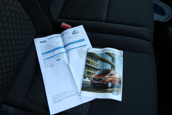 Ford Transit Custom 300 2.0 TDCI L2H1 Trend / Camera / Sync 3 / PDC / 3 zits