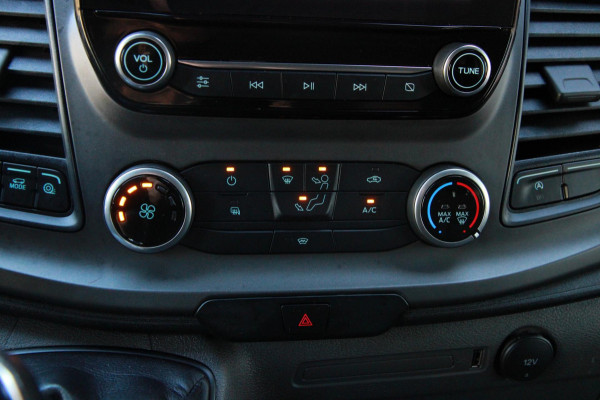 Ford Transit Custom 300 2.0 TDCI L2H1 Trend / Camera / Sync 3 / PDC / 3 zits