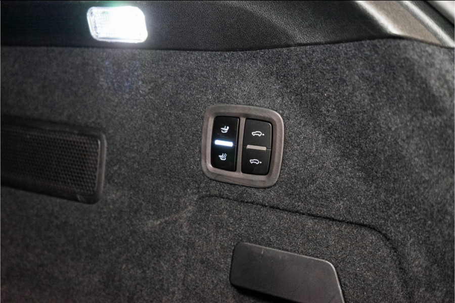 Porsche Cayenne Coupé 3.0 E-Hybrid 462PK | InnoDrive | Bose | Trekhaak | Sportchrono | VOL! Fabrieksgarantie