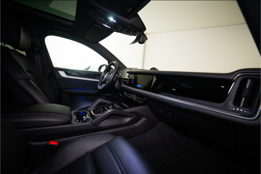 Porsche Cayenne Coupé 3.0 E-Hybrid 462PK | InnoDrive | Bose | Trekhaak | Sportchrono | VOL! Fabrieksgarantie