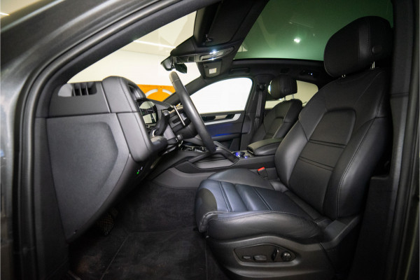 Porsche Cayenne Coupé 3.0 E-Hybrid 462PK | InnoDrive | Bose | Trekhaak | Sportchrono | VOL! Fabrieksgarantie