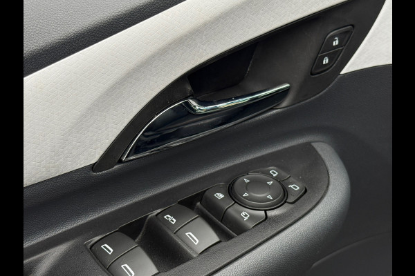 Opel Ampera-E Executive 60 kWh 100% SOH Luxe uitvoering