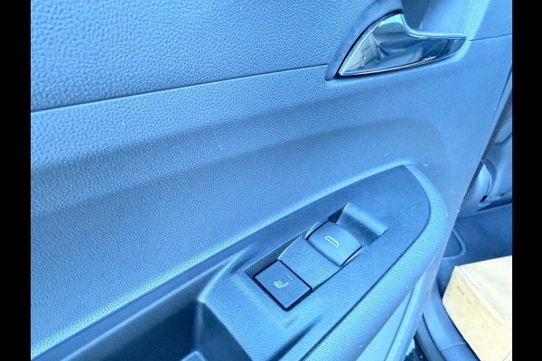 Opel Ampera-E Executive 60 kWh 100% SOH Luxe uitvoering