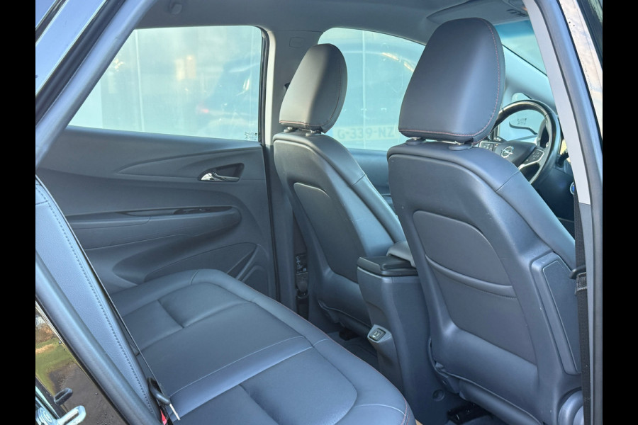 Opel Ampera-E Executive 60 kWh 100% SOH Luxe uitvoering