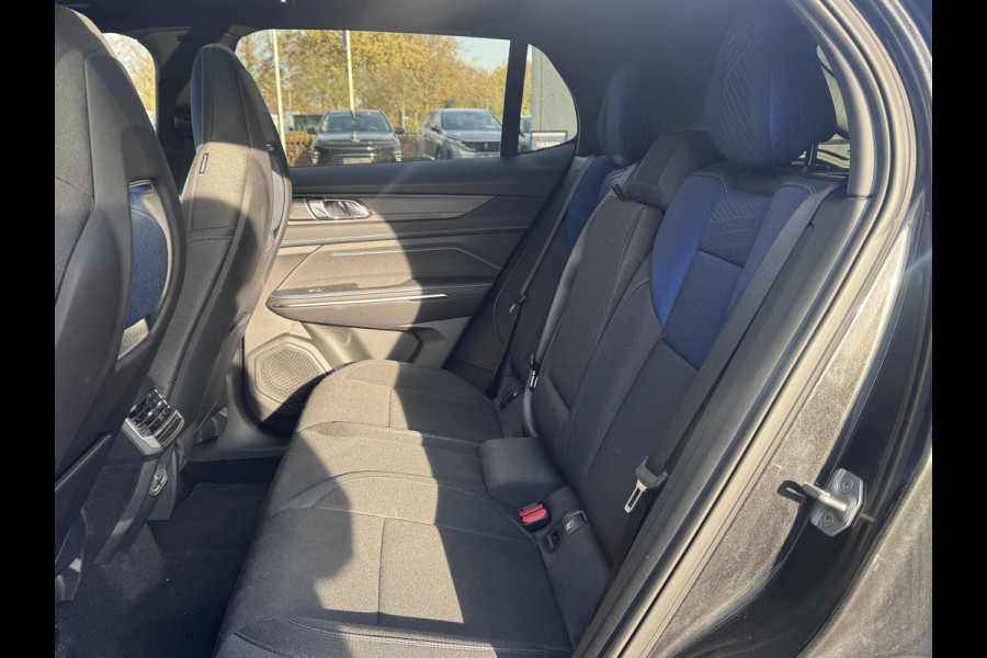 Lynk & Co 01 1.5 VAN: €26.900,- VOOR: €23.770,- UW EINDEJAARSVOORDEEL: €3.130,- |PHEV |FABRIEKSGARANTIE| COMPLETE AUTO| ZWARTE HEMEL| PANO| 360 CAMERA| ELEK. ACHTERKLEP| DODE HOEK|