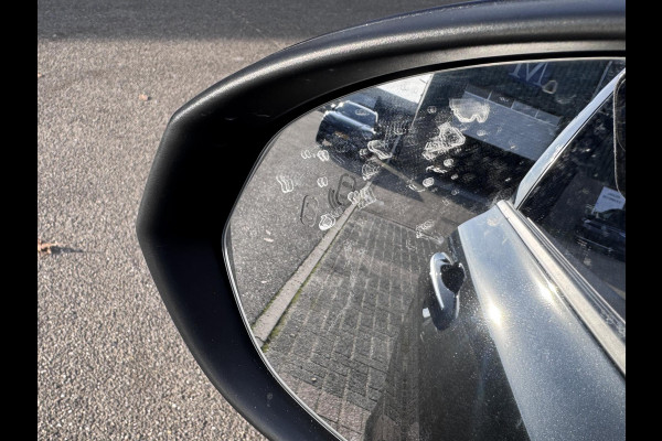 Lynk & Co 01 1.5 VAN: €26.900,- VOOR: €23.770,- UW EINDEJAARSVOORDEEL: €3.130,- |PHEV |FABRIEKSGARANTIE| COMPLETE AUTO| ZWARTE HEMEL| PANO| 360 CAMERA| ELEK. ACHTERKLEP| DODE HOEK|