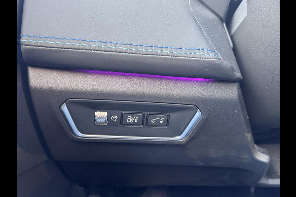 Lynk & Co 01 1.5 VAN: €26.900,- VOOR: €23.770,- UW EINDEJAARSVOORDEEL: €3.130,- |PHEV |FABRIEKSGARANTIE| COMPLETE AUTO| ZWARTE HEMEL| PANO| 360 CAMERA| ELEK. ACHTERKLEP| DODE HOEK|