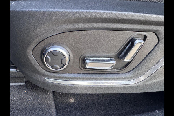 Lynk & Co 01 1.5 VAN: €26.900,- VOOR: €23.770,- UW EINDEJAARSVOORDEEL: €3.130,- |PHEV |FABRIEKSGARANTIE| COMPLETE AUTO| ZWARTE HEMEL| PANO| 360 CAMERA| ELEK. ACHTERKLEP| DODE HOEK|