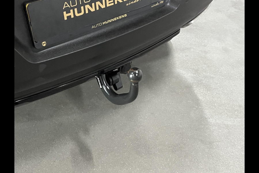 Volvo XC40 1.5 T3 R-Design Trekhaak | Cruise control | Achteruitrij camera | Stoelverwarming | Carplay