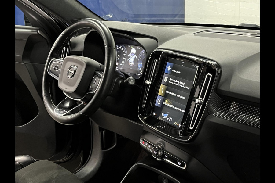 Volvo XC40 1.5 T3 R-Design Trekhaak | Cruise control | Achteruitrij camera | Stoelverwarming | Carplay