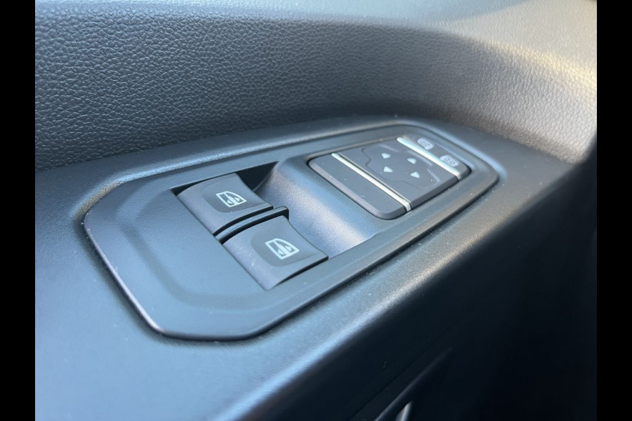 Renault Trafic 2.0 dCi 130pk E6 L2 Comfort BPM Vrij! Lease €415p/m, Carplay, PDC, Led, Airco, Trekhaak, Cruise controle, Onderhoudshistorie aanwezig