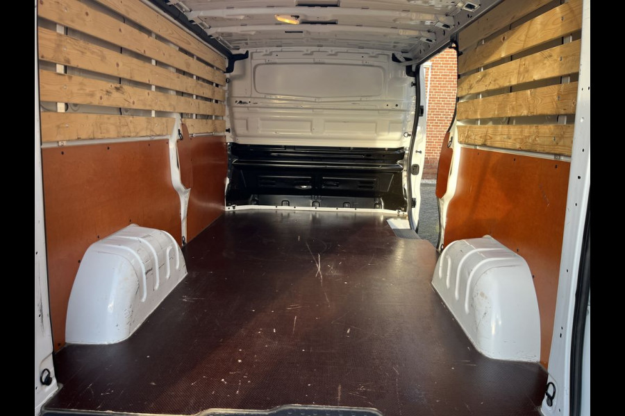 Renault Trafic 2.0 dCi 130pk E6 L2 Comfort BPM Vrij! Lease €415p/m, Carplay, PDC, Led, Airco, Trekhaak, Cruise controle, Onderhoudshistorie aanwezig