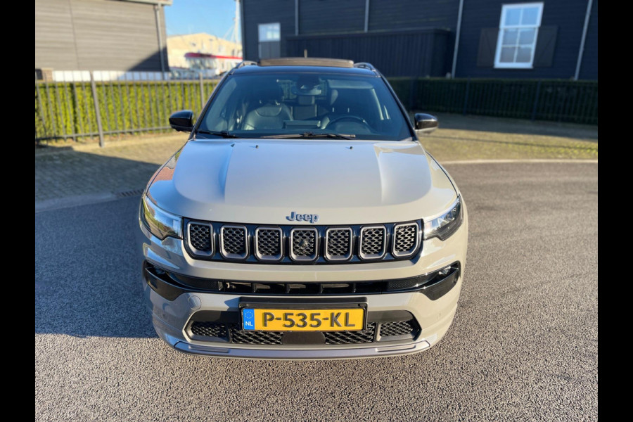 Jeep Compass 4xe 240 Plug-in Hybrid Electric S Panoramadak 360"Camera Leer Navi Led-Xenon Trekhaak