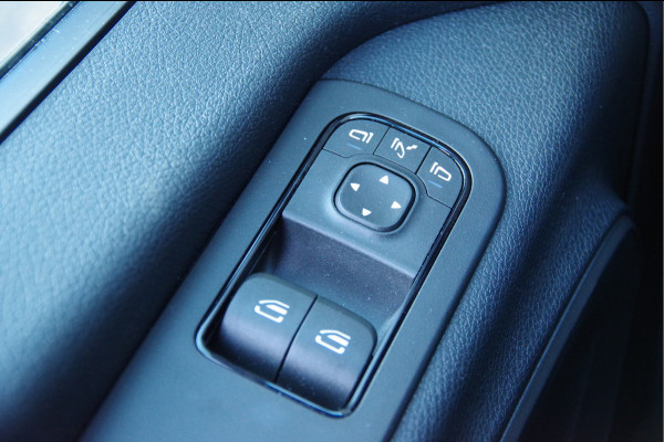 Mercedes-Benz Sprinter 315 1.9 CDI 3-ZITS, L1H1 AUT. TREKHAAK 2800KG, CAMERA, NAVI, CRUISE, CLIMA