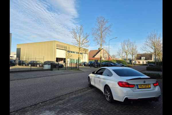 BMW 4 Serie Coupé M Sprt Schuifdak Coupé Apple CarPlay Nap NL High Executive F33 M4 uitlaat Spoiler
