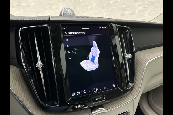 Volvo XC60 350PK Ultimate Bright | Bowers & Wilkins | Luchtvering | Panorama | Massage | ACC | 360 Camera | T6 | Stoelventilatie | Head-Up | Keyless-Entry | Orrefors Glaspook | Pilot-Assist | Stoelverwarming V+A | Stand-Kachel | Memory | Stuurverwarming | Dodehoek | Leder Dashboard | Carplay |