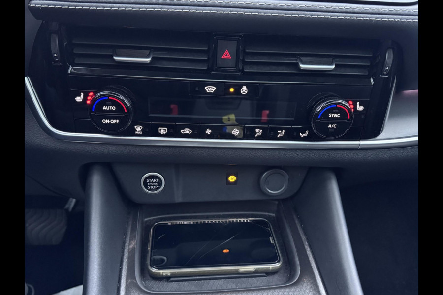 Nissan QASHQAI 1.3 MHEV Xtronic N-Connecta VAN: €37.900,- VOOR: €34.577,- UW EINDEJAARSVOORDEEL: €3.323,- | FABRIEKSGARANTIE| PANO| VOORRUITVERWARMING| STOEL + STUUR VERWARMING| 360 CAMERA| DODE HOEK| HEAD-UP| ELEK. ACHTERKLEP