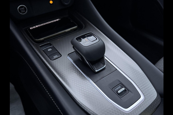 Nissan QASHQAI 1.3 MHEV Xtronic N-Connecta VAN: €37.900,- VOOR: €34.577,- UW EINDEJAARSVOORDEEL: €3.323,- | FABRIEKSGARANTIE| PANO| VOORRUITVERWARMING| STOEL + STUUR VERWARMING| 360 CAMERA| DODE HOEK| HEAD-UP| ELEK. ACHTERKLEP