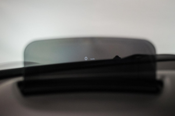 MINI Mini 1.5 Cooper John Cooper Works Dalston Edition ORG NL [ Panoramadak Harman Kardon HUD Digital Dash Alcantara ]