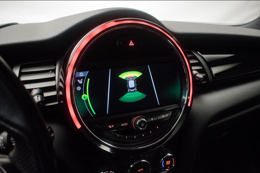 MINI Mini 1.5 Cooper John Cooper Works Dalston Edition ORG NL [ Panoramadak Harman Kardon HUD Digital Dash Alcantara ]