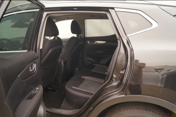 Nissan QASHQAI 1.2 N-Connecta -PANO-CAM-ECC-NAVI-TREKHAAK-