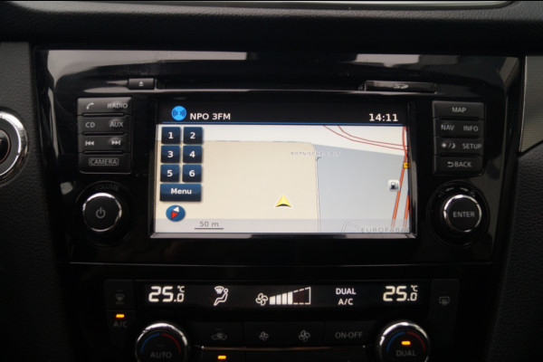 Nissan QASHQAI 1.2 N-Connecta -PANO-CAM-ECC-NAVI-TREKHAAK-