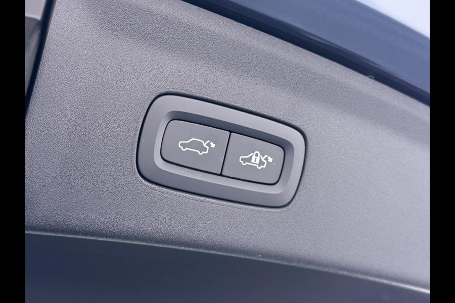 Polestar 2 Long Range Dual Motor 78 kWh VAN: €31.900,- VOOR: €29.440,- UW EINDEJAARSVOORDEEL: €2.460,-| ELEK. STOELEN|COMPLETE AUTO| ACHTERBANK VERWARMING| HARMAN KARDON| STUURWIELVERWARMING|