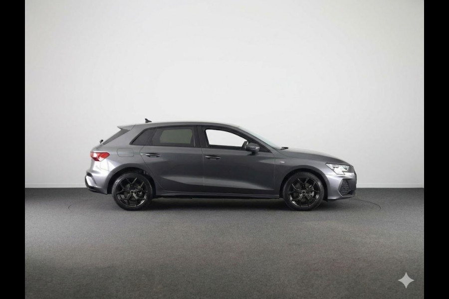 Audi A3 Sportback 40 TFSI e S edition 204pk | Verlengde garantie | Parkeercamera | Adaptieve cruise controle | Optiek pakket zwart Plus | Extra getint glas