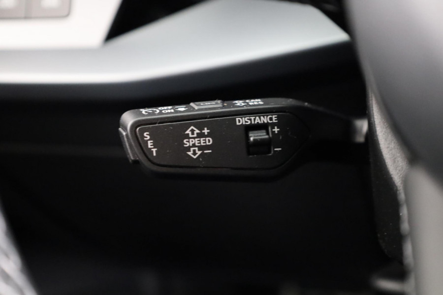 Audi A3 Sportback 40 TFSI e S edition 204pk | Verlengde garantie | Parkeercamera | Adaptieve cruise controle | Optiek pakket zwart Plus | Extra getint glas