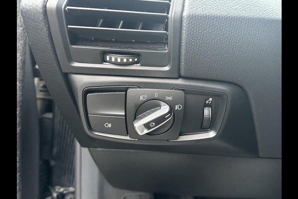 BMW i3 Dark Shadow Edition 120Ah 42 kWh VAN: €21.900,- VOOR: €19.877,- UW EINDEJAARSVOORDEEL: €2.023,- | HARMAN KARDON| ACHTERUITRIJCAMERA| STOELVERWARMING| WARMTEPOMP| COMFORT ACCESS