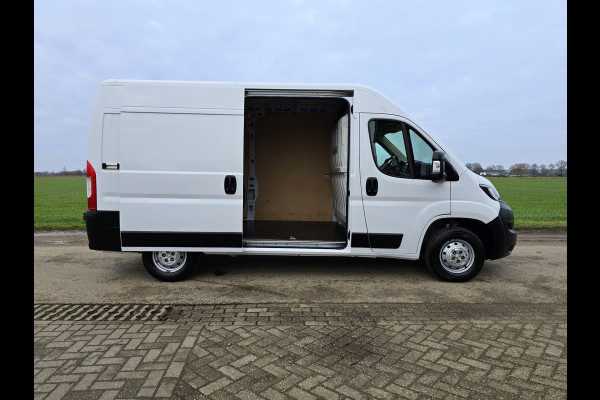 Peugeot Boxer 2.2 BlueHDi L2 H2 3.5T 140 Pk - Euro 6 - Navi - Airco - Cruise Control