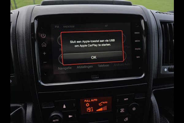 Peugeot Boxer 2.2 BlueHDi L2 H2 3.5T 140 Pk - Euro 6 - Navi - Airco - Cruise Control